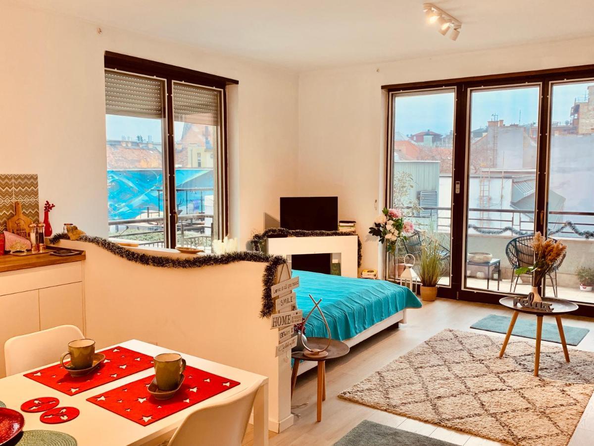 Sunny Deluxe Apt. & Terrace 부다페스트 외부 사진