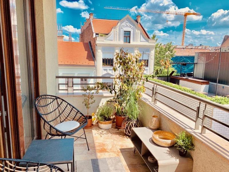 Sunny Deluxe Apt. & Terrace 부다페스트 외부 사진