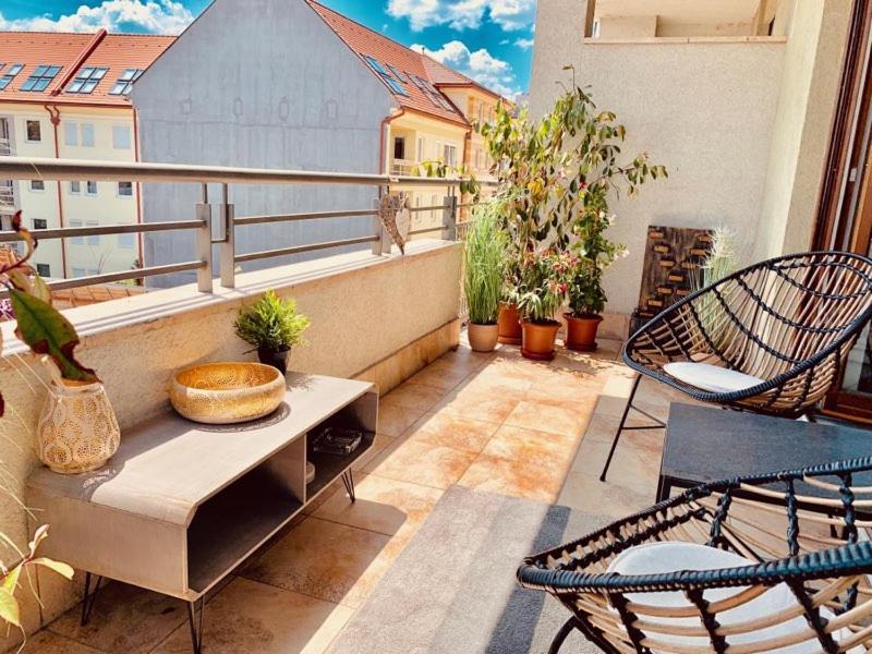 Sunny Deluxe Apt. & Terrace 부다페스트 외부 사진