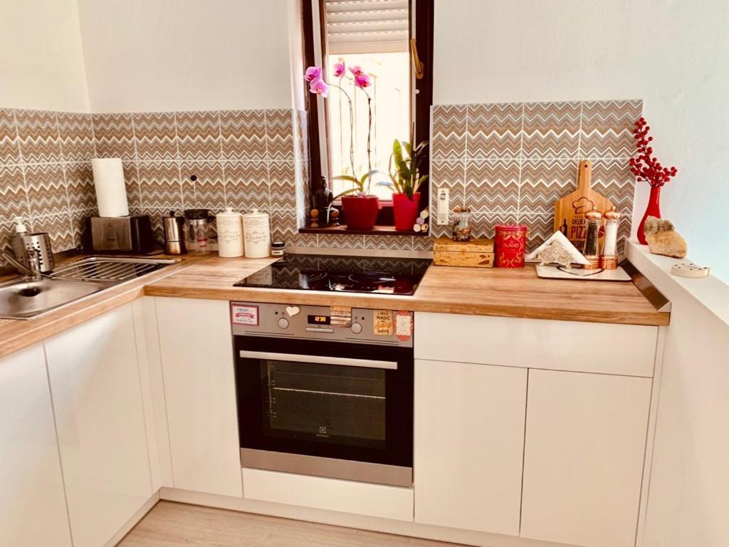 Sunny Deluxe Apt. & Terrace 부다페스트 외부 사진