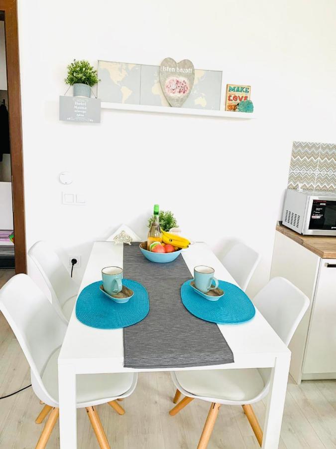 Sunny Deluxe Apt. & Terrace 부다페스트 외부 사진
